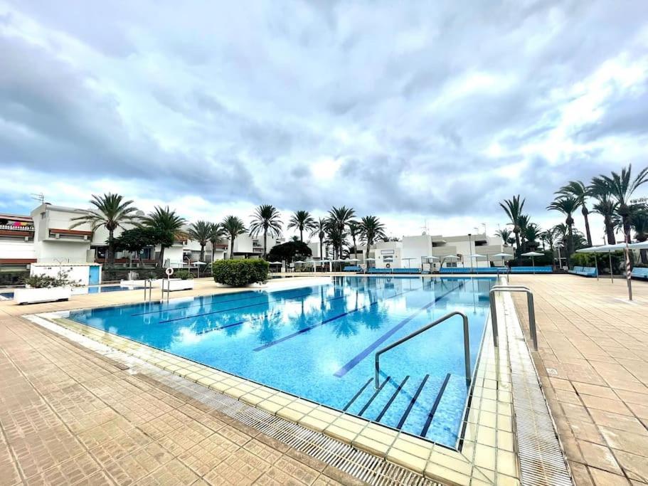 Apartamento Con Piscina Sur De Tenerife Коста дел Силенцио Екстериор снимка