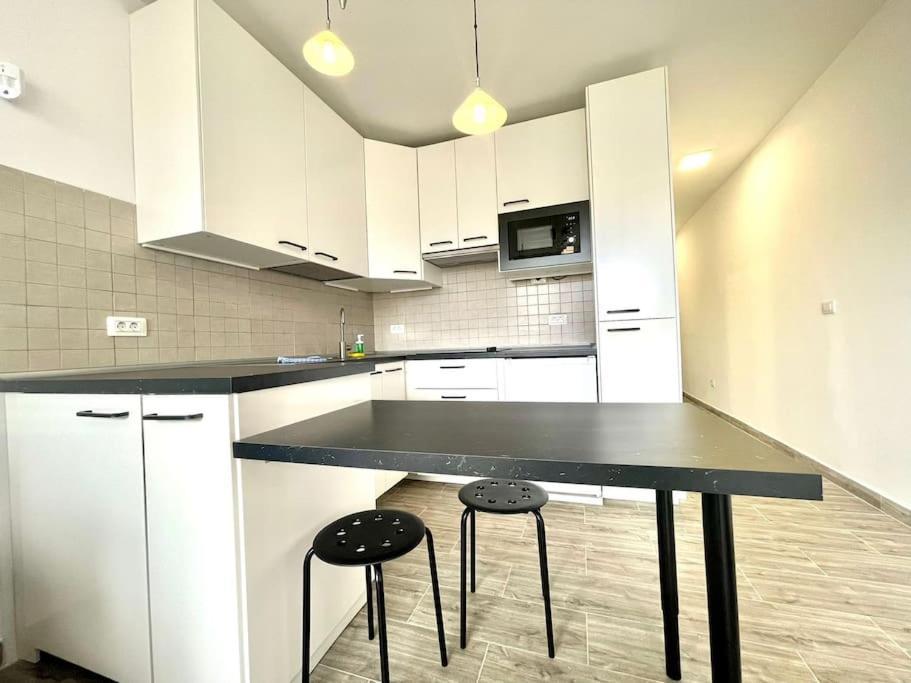 Apartamento Con Piscina Sur De Tenerife Коста дел Силенцио Екстериор снимка