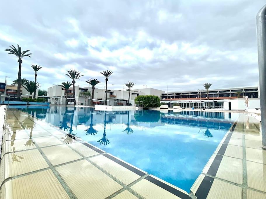 Apartamento Con Piscina Sur De Tenerife Коста дел Силенцио Екстериор снимка